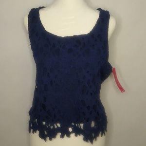 NWT - LOVE this blue tank with a cutout overlay! Size XXL